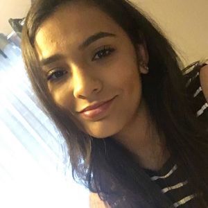 Meet your Posher, Anel